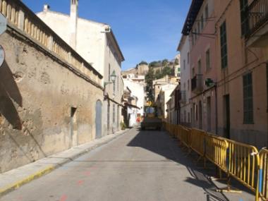 COMENCEN LES OBRES DE LA SEGONA FASE D’EMBELLIMENT DEL NUCLI ANTIC DE CAPDEPERA