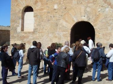 ELS PARTICIPANTS AL PROGRAMA DE VOLUNTARIAT LINGÜÍSTIC VISITEN LA ZONA DE CANYAMEL