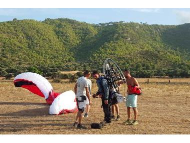 La III Concentració de paramotor de Mallorca sobrevola Capdepera