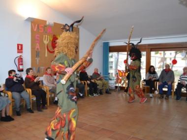 Els dimonis visiten el Centre de Dia