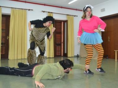 Moltes rialles al curset de clown organitzat pel Centre Jove