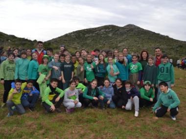 Capdepera participa en la jornada de reforestació comarcal per celebrar l’aniversari del concurs ‘Ni 1 foc al bosc’