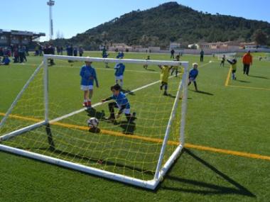 'Sus' a Capdepera Activa amb una fira esportiva plena de gent