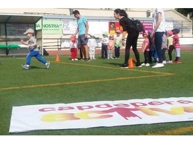 Els nins i nines de les escoletes participen a una activitat de Capdepera Activa