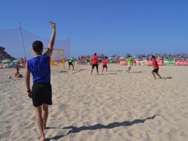 Cala Mesquida acull el primer torneig de futbol platja de Capdepera
