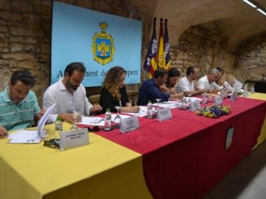 L’Ajuntament signa el conveni d’ajuts als estudis universitaris 