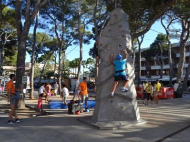 Nova diada esportiva a la plaça dels Pins 
