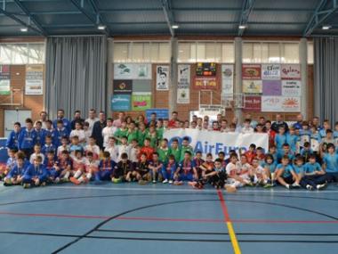 El FC Barcelona Lassa guanya el primer torneig Air Europa Cup Capdepera 2016