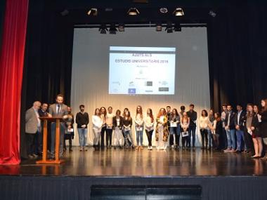 L’Ajuntament de Capdepera lliura els V Ajuts a Estudis Universitaris