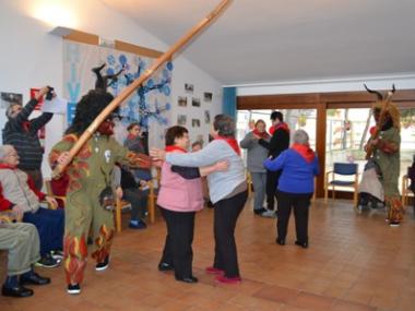 Els dimonis ballen al Centre de Dia i a la residència