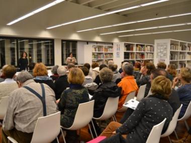 Nadia Ghulam és la protagonista del Club de lectura més multitudinari de les Biblioteques de Capdepera