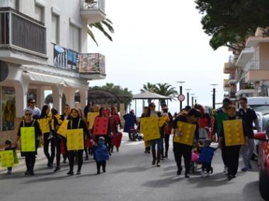 Els nins i nines de s'Auba es disfressen de Jocs