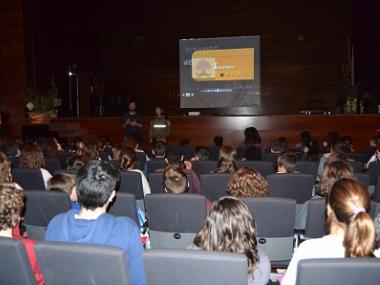 Medi Ambient lliura els premis del concurs de dibuix ‘Ni 1 foc al bosc’