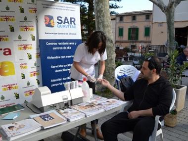 El Servei Municipal d’Esports munta una parada de Salut al mercat de Capdepera