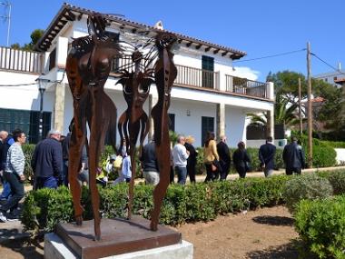 Sarasate inaugura l’exposició ‘Ballant amb les ones’ al passeig Marítim de Cala Rajada