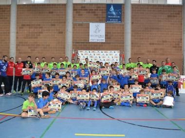 El Palma Futsal venç a la selecció balear en el primer torneig de futbol sala Capdepera Activa
