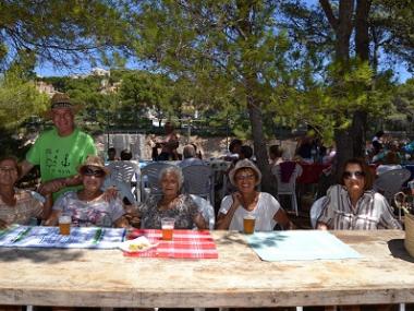 Paella per a 500 persones al Clot de sa Grava
