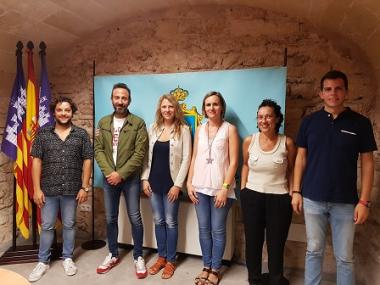 L’Ajuntament de Capdepera es reuneix amb la direcció de l’EOI Manacor per preparar l’inici de les classes a Capdepera