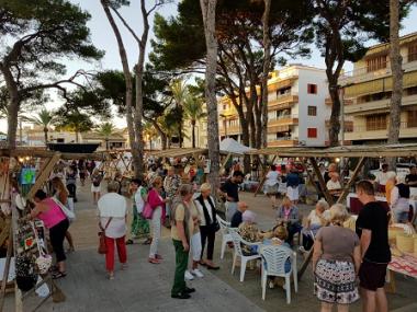 Mercadet, excursions i música per la festa del Turista a Capdepera