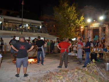 Èxit de la paella per a 1000 persones dins el Cap de setmana del Peix fresc