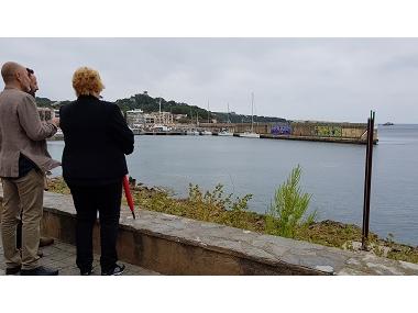 Vicente Barón inaugura l’exposició ‘Passeig del transeünt’ al passeig Marítim de Cala Rajada