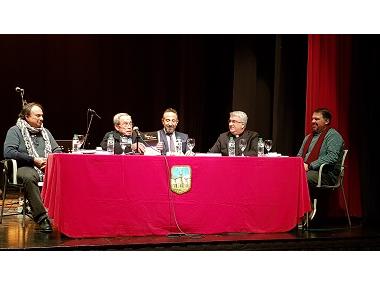 Pere Orpí presenta ‘Versos per cantar’ al teatre de Capdepera