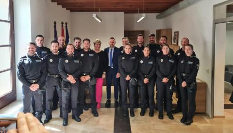 16 policies locals