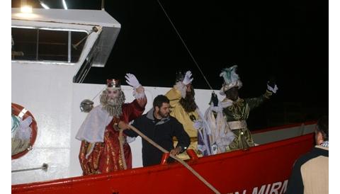 Multitudinaria rebuda dels Reis Mags 