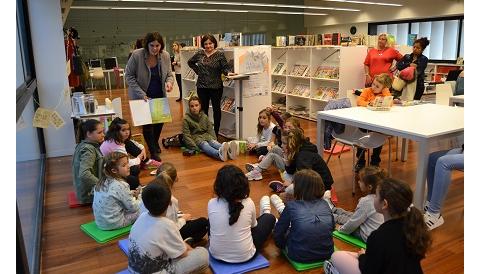 La Biblioteca celebra el Dia de la Poesia