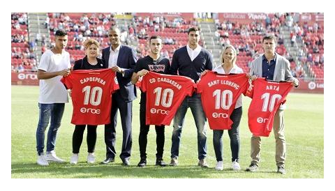 El RCD Mallorca se solidaritza amb el Llevant