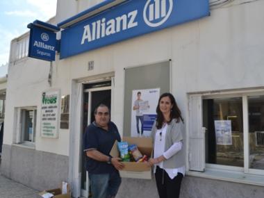 Allianz dóna aliments a Serveis Socials per segon any consecutiu