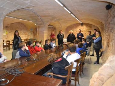 Els alumnes de 1r d’ESO visiten l’Ajuntament de Capdepera