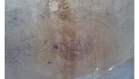 Descoberts una vintena de grafits nàutics dels segles XVI al XVIII al Castell de Capdepera